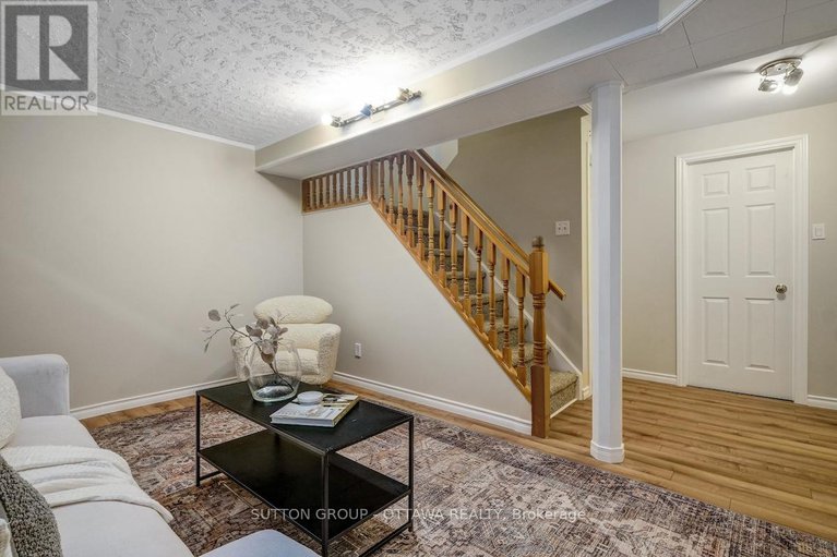 28649208/1677-bottriell-way-n/fallingbrookpineridge/ottawa/ontario/K4A1W1_37