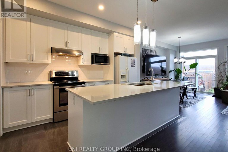 28030213/899-antonio-farley-street/camelot/ottawa/ontario/K4A5K1_7