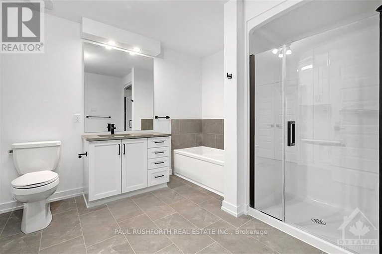 27664927/350-montee-outaouais-street-unit603/domaine-du-golf/rockland/ontario/K4K1G2_14