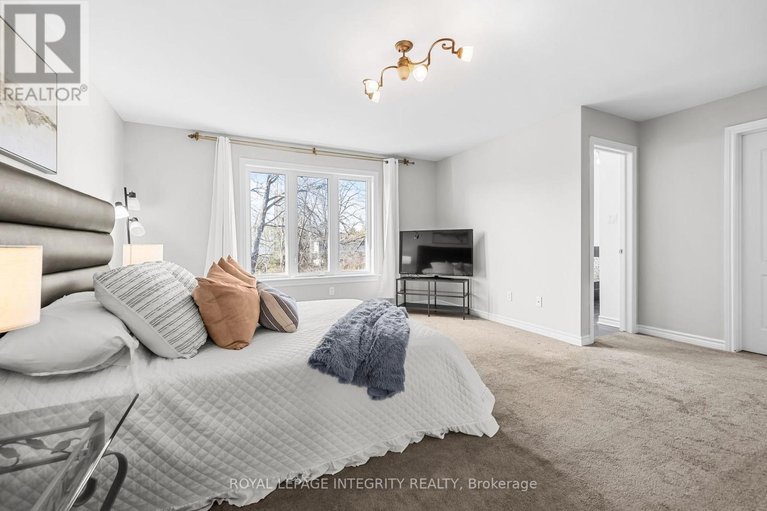 29655323/27-orange-blossom-private/blossom-parkleitrim/ottawa/ontario/K1T0M9_22