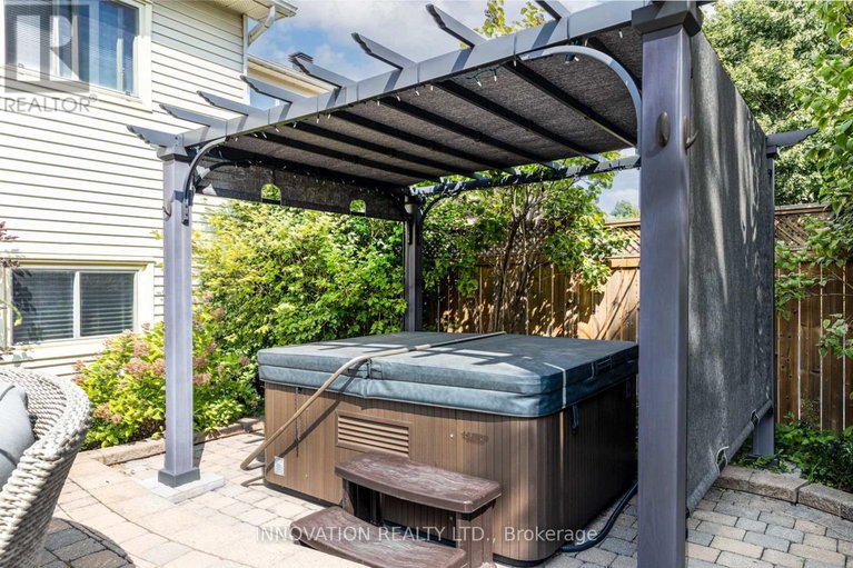 28853469/6594-delorme-avenue/orleanssunridge/ottawa/ontario/K1C6N6_40
