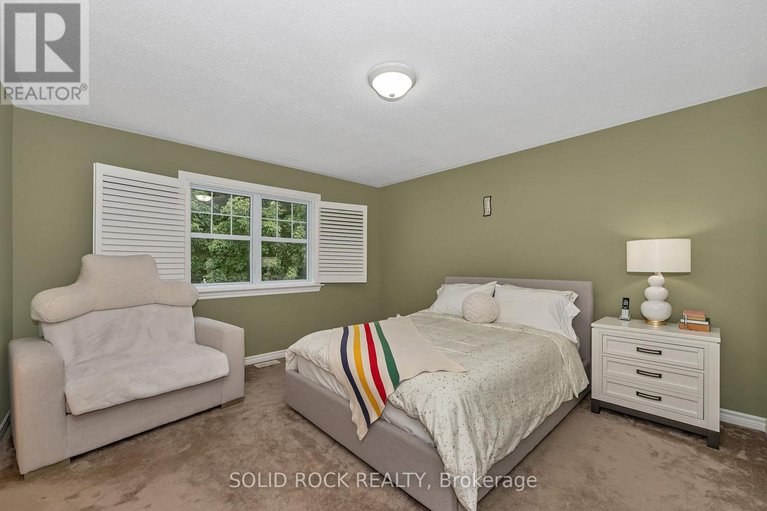 28578317/411-cache-bay-crescent-e/blossom-parkkemp-parkfindlay-creek/ottawa/ontario/K1T4H3_17