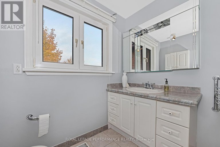 29146100/46-otten-drive/pheasant-run/ottawa/ontario/K2J1J2_19