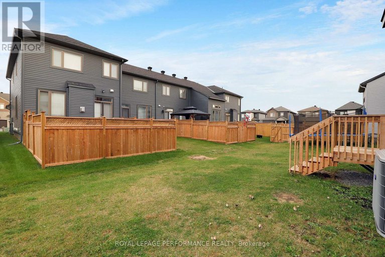 29022821/108-patchell-place/north-grenville-twp-kemptville-south/north-grenville/ontario/K0G1J0_34
