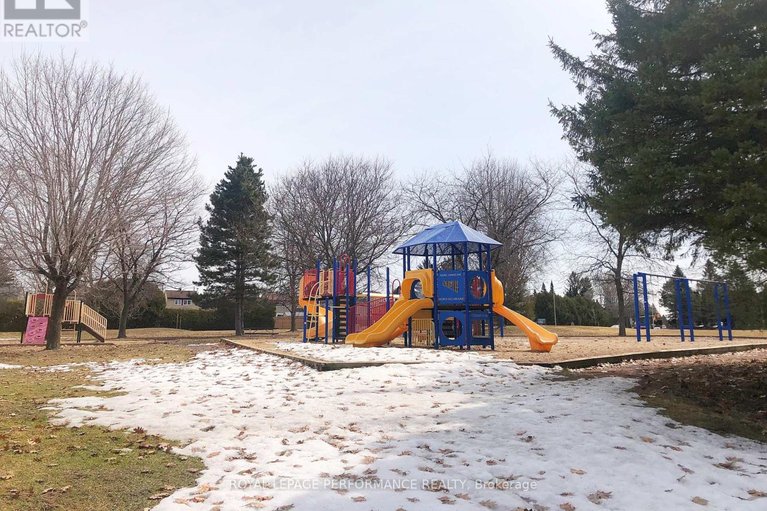 29570423/6442-bilberry-drive/orleans-wood/ottawa/ontario/K1C4P3_34