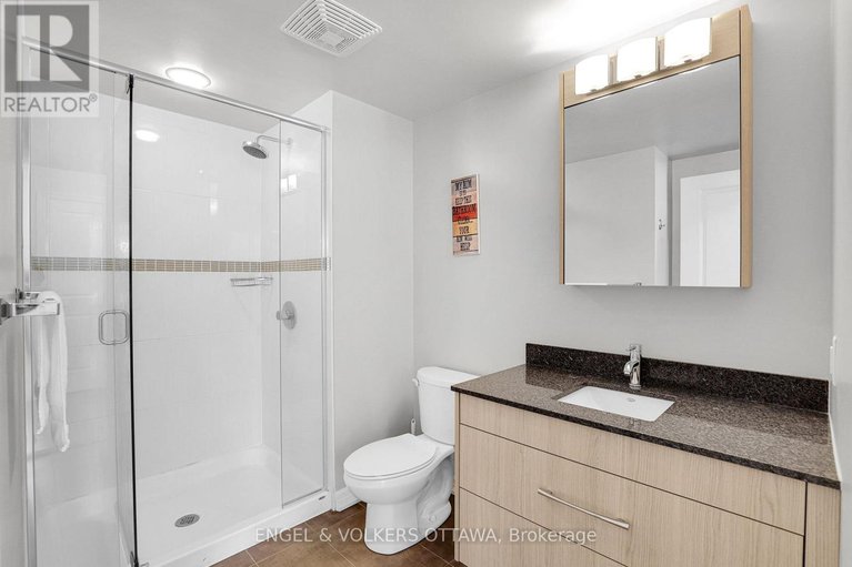 29414467/202-195-besserer-street/sandy-hill/ottawa/ontario/K1N0B6_21