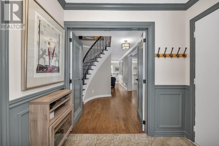 29378492/81-saddle-crescent/hunt-club-park/ottawa/ontario/K1G5L3_5