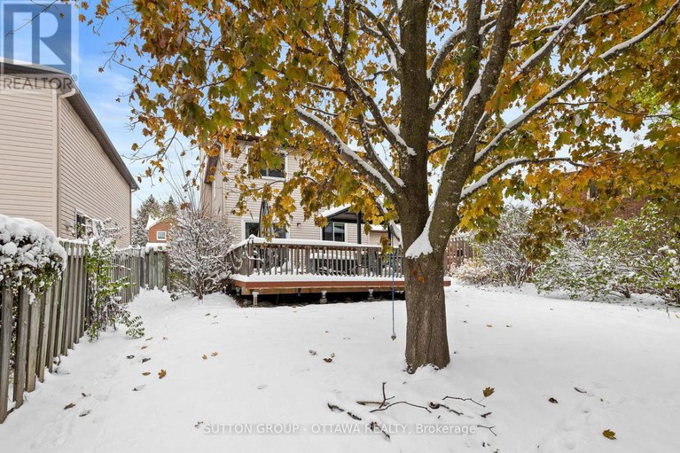 29096314/10-foxleigh-crescent/bridlewood/ottawa/ontario/K2M1B5_12