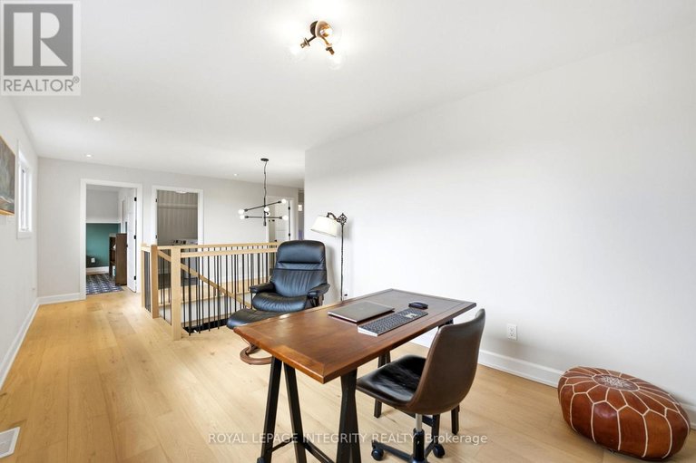 29590747/451-moonlight-drive/russell-twp/russell/ontario/K4R0L1_22