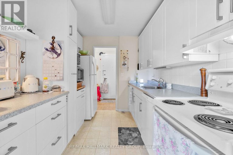 28759987/806-265-poulin-avenue/britannia/ottawa/ontario/K2B7Y8_6