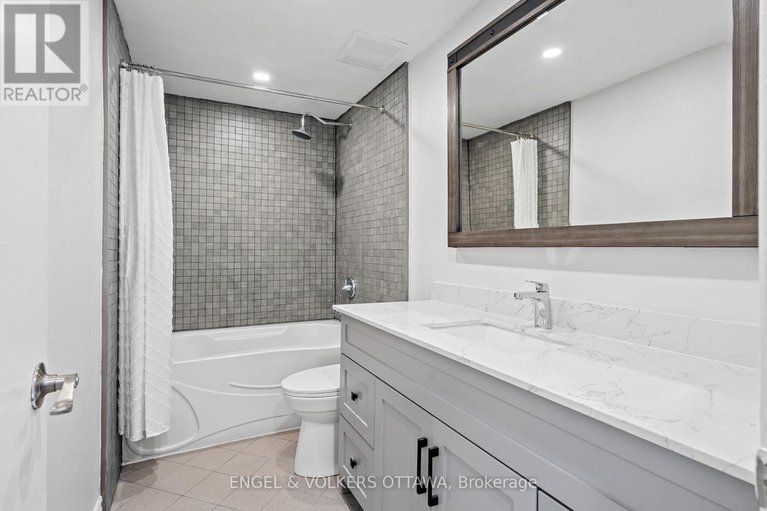 29646084/1540-mimosa-avenue/riverview-park/ottawa/ontario/K1G4C9_21