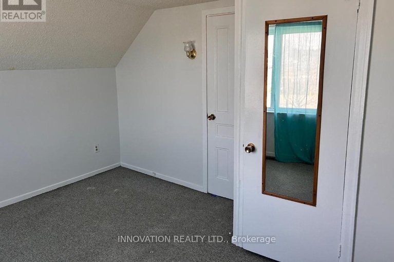 29670161/1146-gabriel-street/convent-glen-south/ottawa/ontario/K1C1K8_8