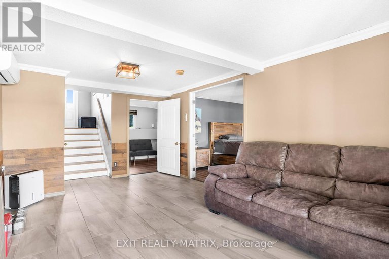 28856294/93-montpetit-street/champlain-twp/champlain/ontario/K0B1K0_19