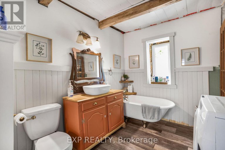 28788005/12-high-street/vankleek-hill/ontario/K0B1R0_13