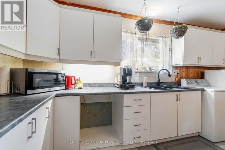 28888817/4975-st-paul-street/east-hawkesbury-twp/hawkesbury/ontario/K0B1P0_21
