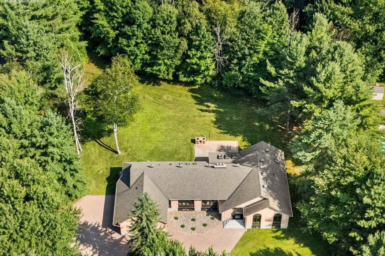 28625169/108-margaret-anne-drive/huntley-ward-south-east/ottawa/ontario/K0A1L0_48