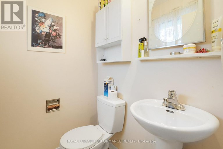 28967261/1273-anoka-street/ridgemont/ottawa/ontario/K1V6C3_20