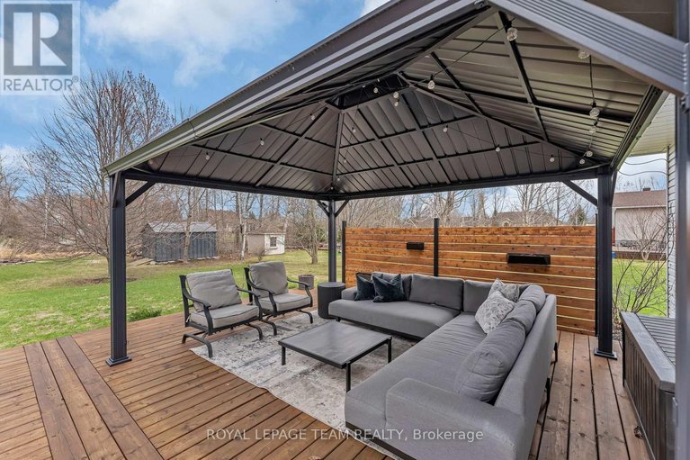 29645410/1517-back-place-avenue/greely/ottawa/ontario/K4P1R3_31