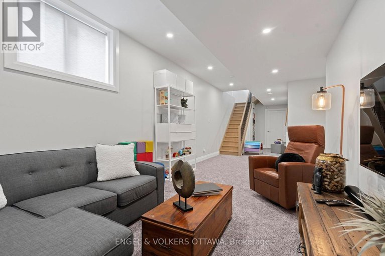 29607126/263-dovercourt-avenue/westborohampton-park/ottawa/ontario/K1Z7H4_31