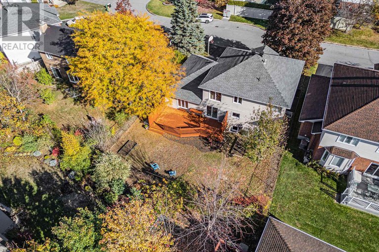 29048185/4-spindle-way/stittsville-south/ottawa/ontario/K2S1J4_34