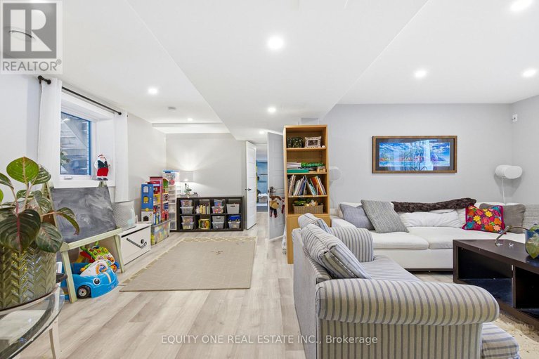 29163961/5453-long-island-road/manotick-long-island-nicholls-island/ottawa/ontario/K4M1H3_34