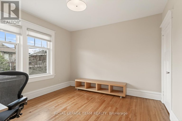 29651781/318-clemow-avenue/glebe/ottawa/ontario/K1S2B8_17