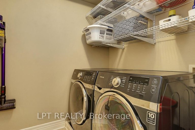 29614830/176-lanark-avenue/westboro-north/ottawa/ontario/K1Z1E5_45