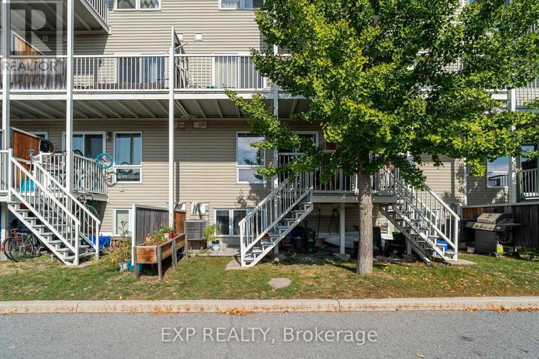 28927446/a-566-chapman-mills-drive/strandherd/ottawa/ontario/K2J3V2_31