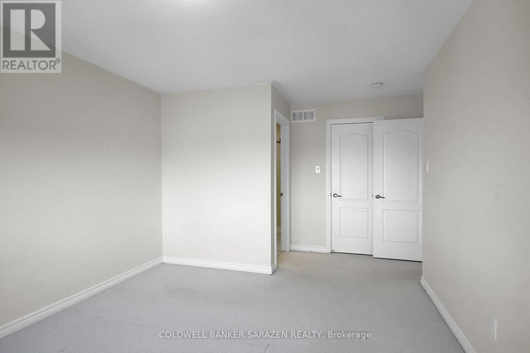 28401645/438-meadowbreeze-drive/emerald-meadowstrailwest/ottawa/ontario/K2M2T6_21