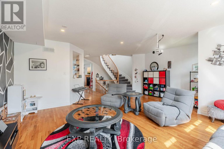 28562164/97-castle-glen-crescent/glencairnhazeldean/ottawa/ontario/K2L4G9_11