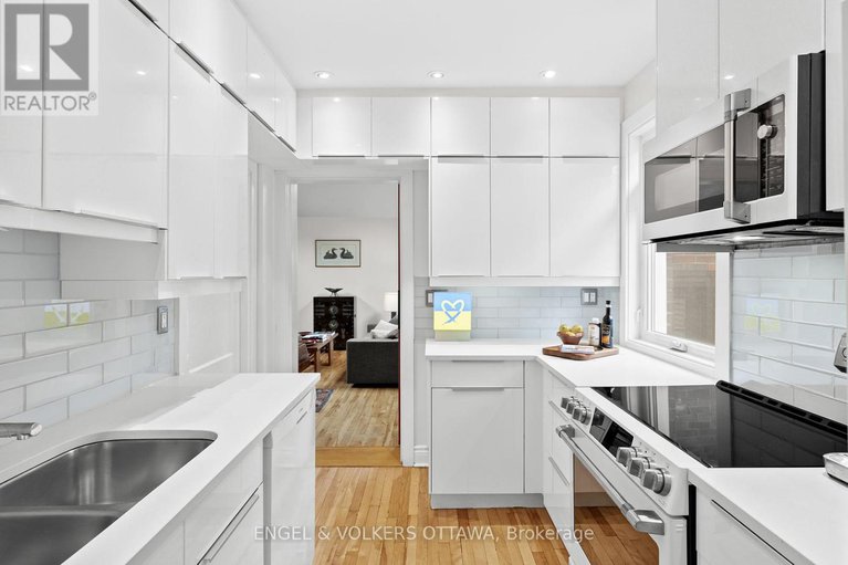 28758785/47-fentiman-avenue/old-ottawa-southrideau-gardens/ottawa/ontario/K1S0T5_22