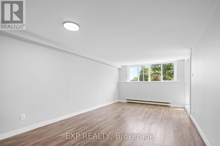 28602451/106-6470-bilberry-drive/orleans-wood/ottawa/ontario/K1C4P1_10