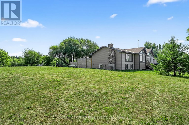 28590993/3329-swale-road/osgoode-twp-south-of-reg-rd-6/ottawa/ontario/K0A2W0_44