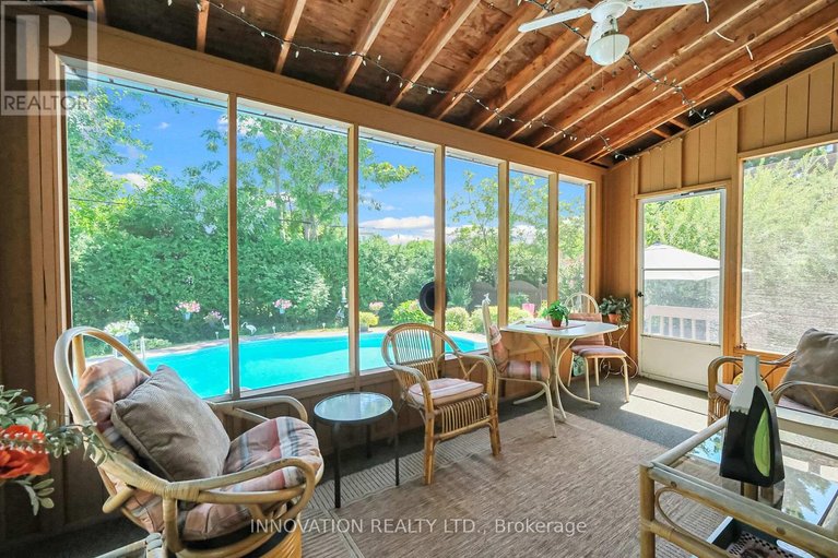 29674454/1698-teakdale-avenue/chapel-hill/ottawa/ontario/K1C6M4_15