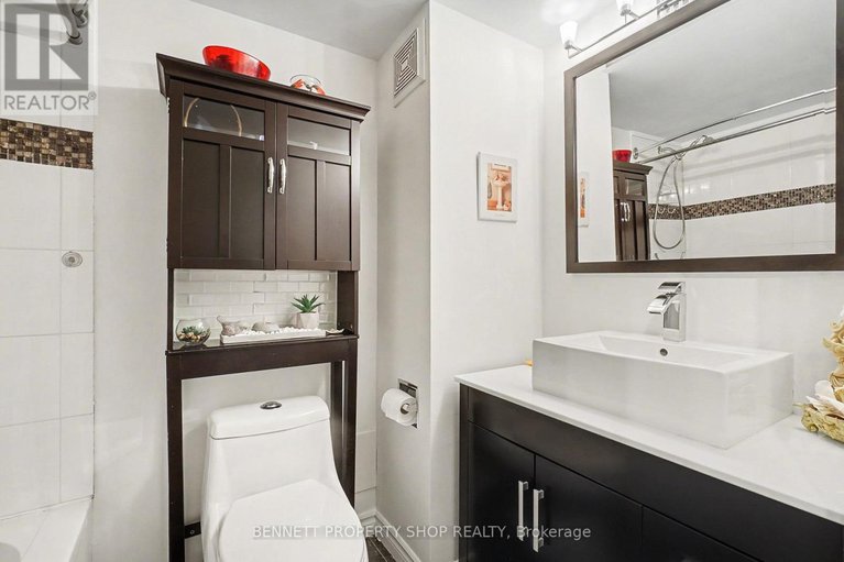 29281419/1402-505-st-laurent-boulevard/viscount-alexander-park/ottawa/ontario/K1K3X4_12