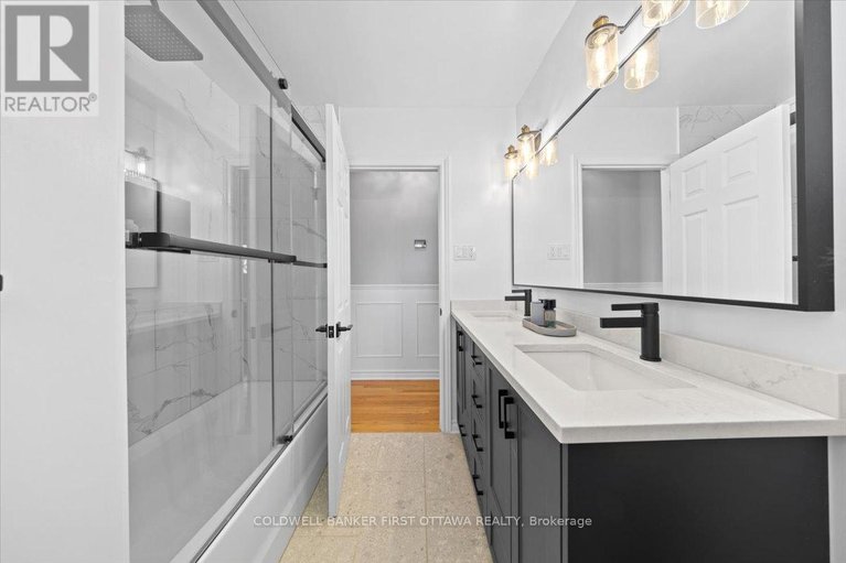 29487497/13-edgebrook-road/lynwood-village/ottawa/ontario/K2H6C2_12