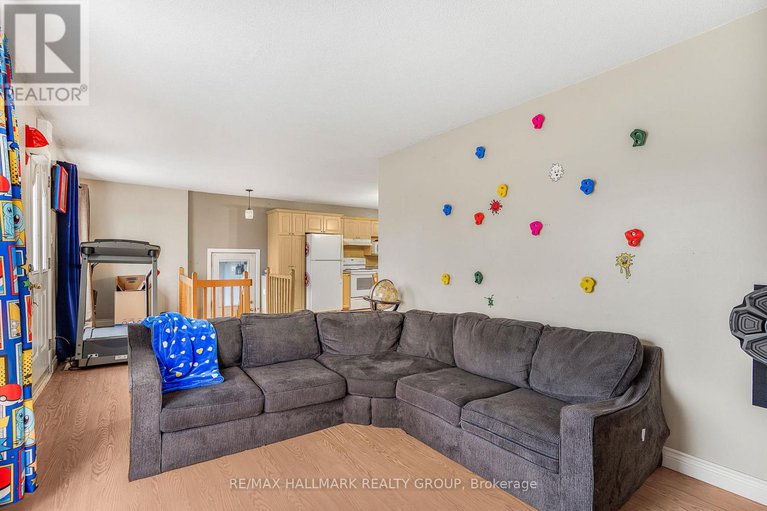 29083454/4837-county-road-14-road/east-hawkesbury-twp/hawkesbury/ontario/K0B1P0_13