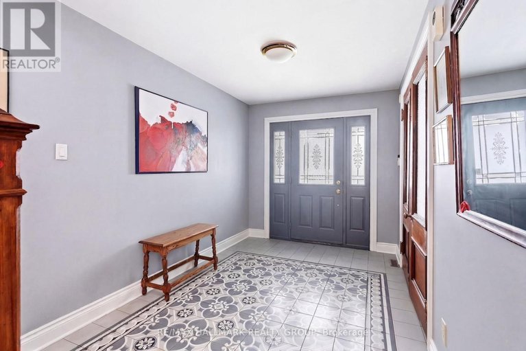 29571963/53-scrivens-street/britannia/ottawa/ontario/K2B8M6_7