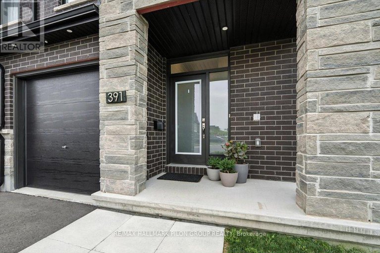 28722166/391-cornice-street/mer-bleuebradley-estatesanderson-park/ottawa/ontario/K1W0P7_2