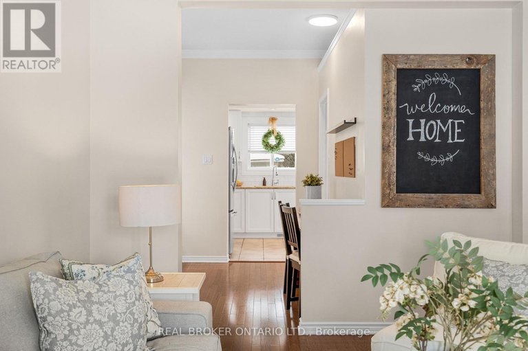 29518194/41-golders-green-lane/longfields/ottawa/ontario/K2J5G2_11