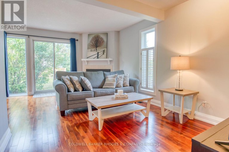 28806501/2-saxton-private/redwood-park/ottawa/ontario/K2H9P2_4