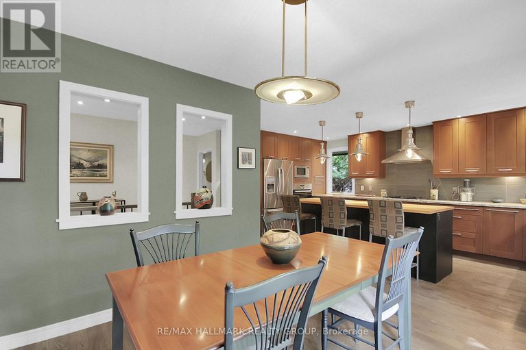 28785291/40-foothills-drive/lynwood-village/ottawa/ontario/K2H6K3_15