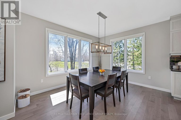 29663853/921-colette-street/clarencerockland-twp/clarence-rockland/ontario/K0A1E0_16