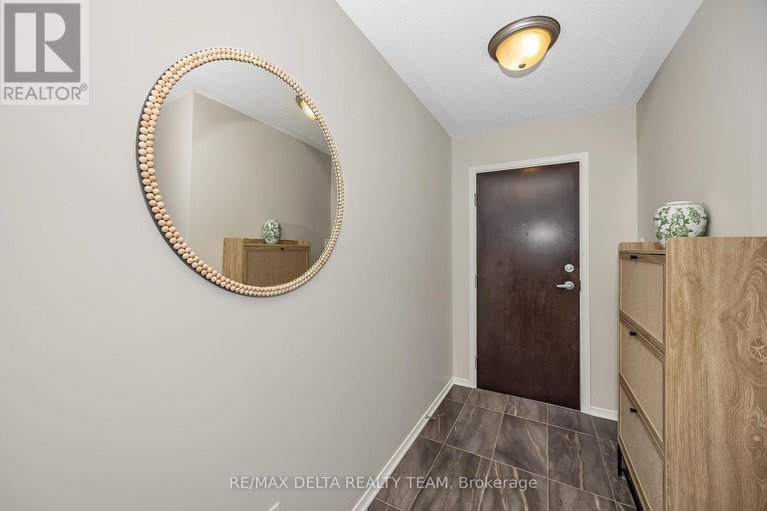 29608377/7-486-via-verona-avenue/longfields/ottawa/ontario/K2J6B3_12