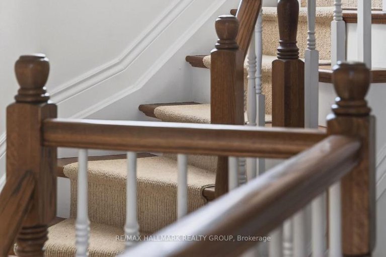 29425549/6-harvey-street/ottawa-east/ottawa/ontario/K1S5S4_29