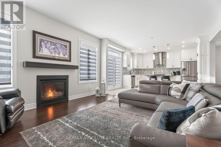 29303301/1008-manege-street/stittsville-south/ottawa/ontario/K2S0Y7_21