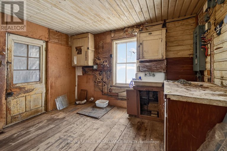 29478748/5-water-street/north-grenville-twp-kemptville-south/north-grenville/ontario/K0G1S0_12