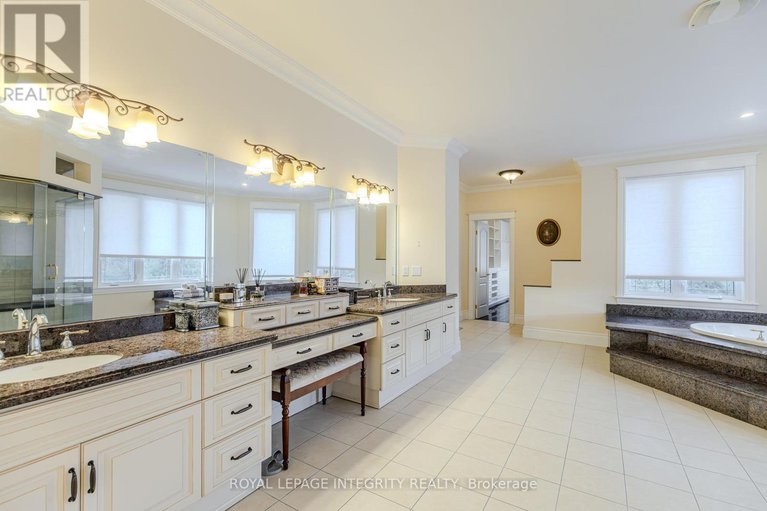 28879207/5884-earlscourt-crescent/manotick-east-to-manotick-station/ottawa/ontario/K4M1K2_29