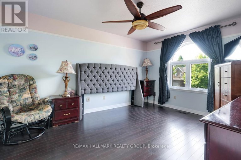 28605723/92-waterton-crescent/bridlewood/ottawa/ontario/K2M1Y5_16