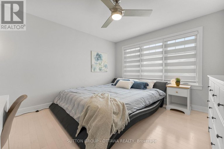 29478632/571-egret-way/half-moon-bay/ottawa/ontario/K2J0E3_29